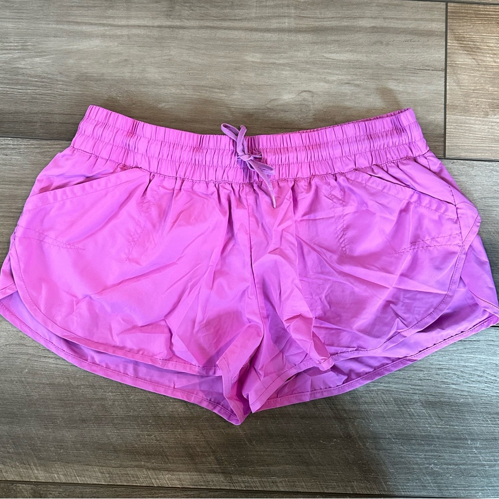 Lorna Jane athletic shorts size small